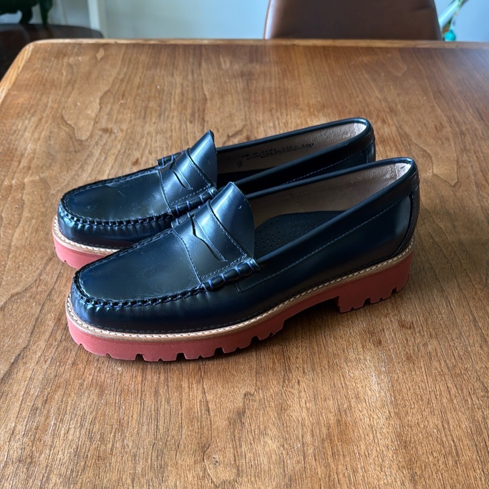 G.H. Bass & Co. Navy Blue Leather Weejuns Penny Loafers with Red Soles NWB - Picture 4 of 9